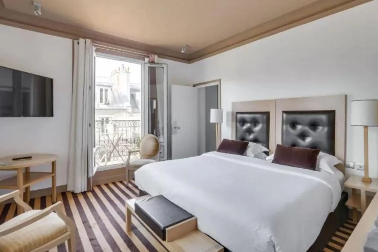 Ξενοδοχείο Duret Champs Elysees 4*