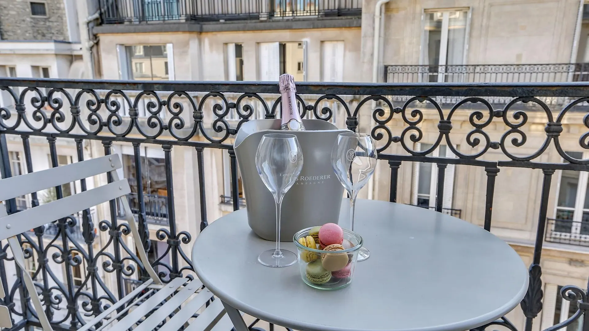 Duret Champs Elysees Hotel 4*