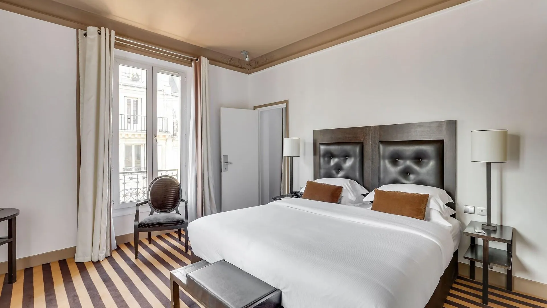 Duret Champs Elysees Hotel Paris