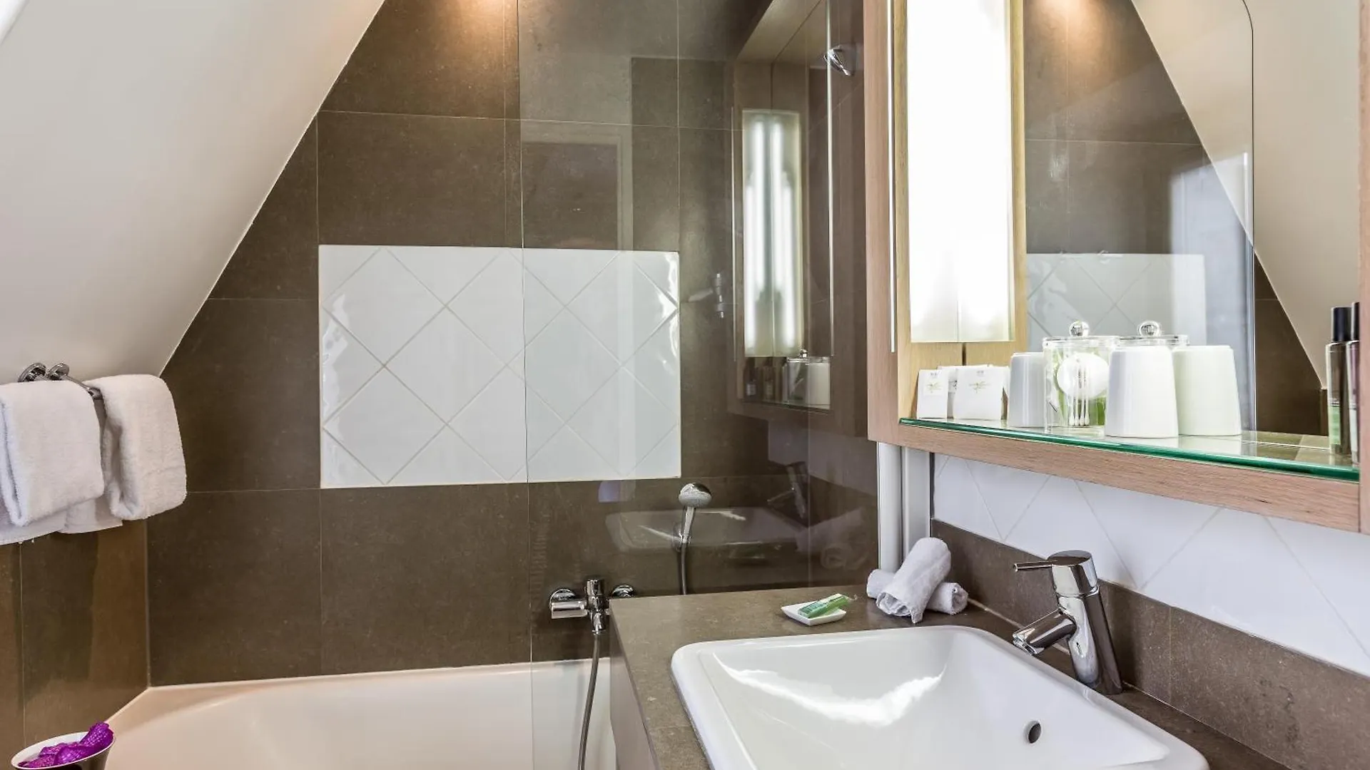 Duret Champs Elysees 4* Paris