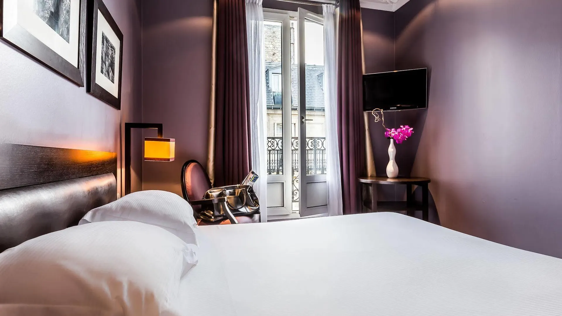 Hotel Duret Champs Elysees Paris